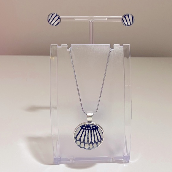 Handmade Glass Dome Earrings & Pendant set - Picture 13 of 13